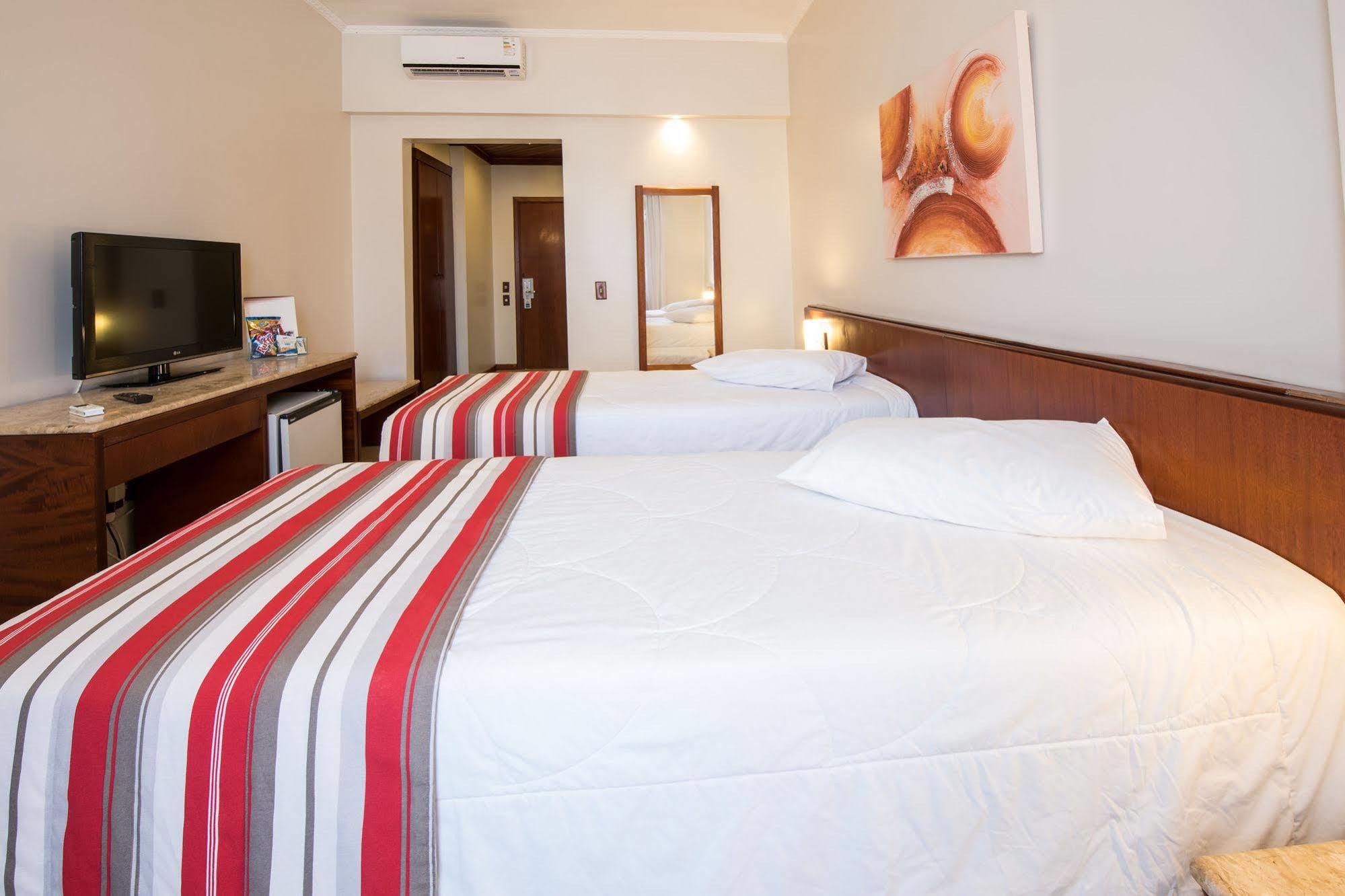 Hotel Carlton Plaza Pocos de Caldas Luaran gambar